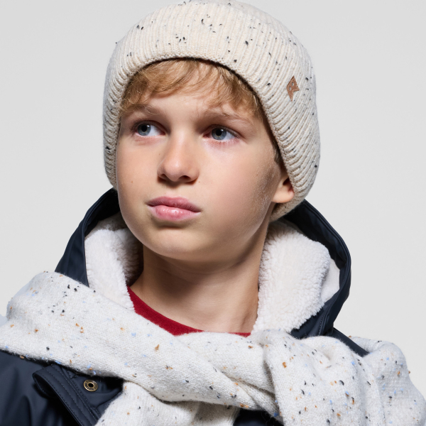 قبعة مرقطة من قماش مضلع للأولاد، اللون بيج